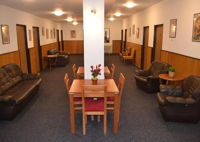 Hotel Bohemians